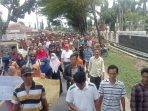 Ribuan Warga Tulang Bawang Gruduk Bawaslu Tuntut Pelaku Money Politik