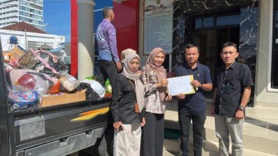 Disdukcapil Kota Bandar Lampung Salurkan Dokumen Warga Terdampak Banjir