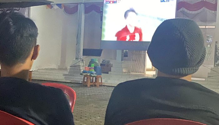 Indonesia Vs Bahrain, Antusias Warga Nobar Bersama Pemdes Sabah Balau